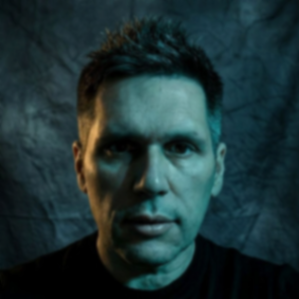 Simon K. Bennett photo